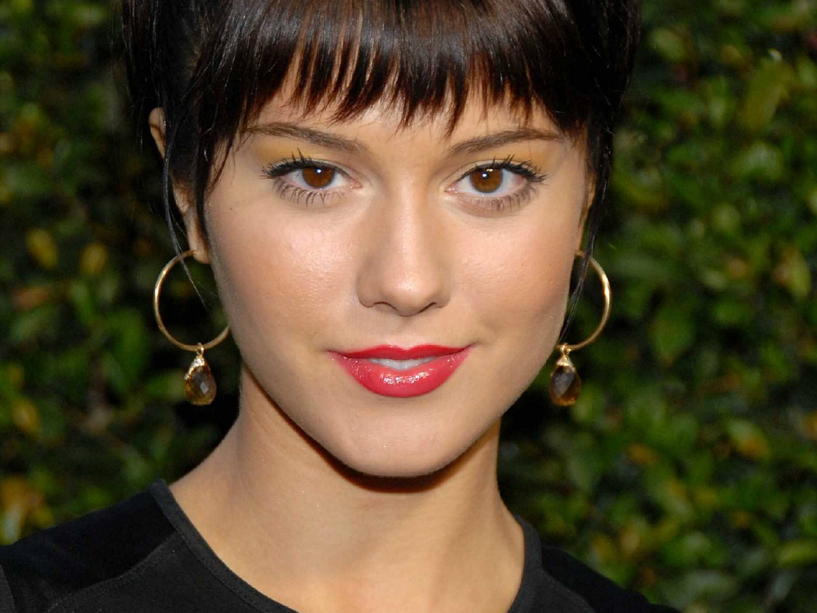 Mary Elizabeth Winstead - Images